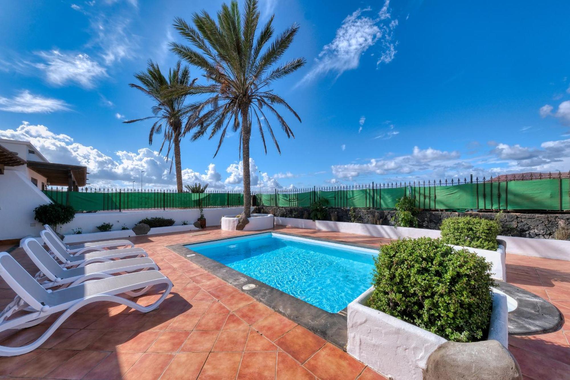 Arena Blanca With Private Pool And Bbq Holiday home *